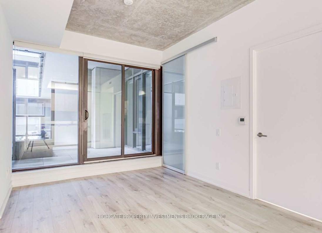 Photo 6 of Unit 228, 161 Roehampton Avenue, Toronto, Mount Pleasant West — HOMEH