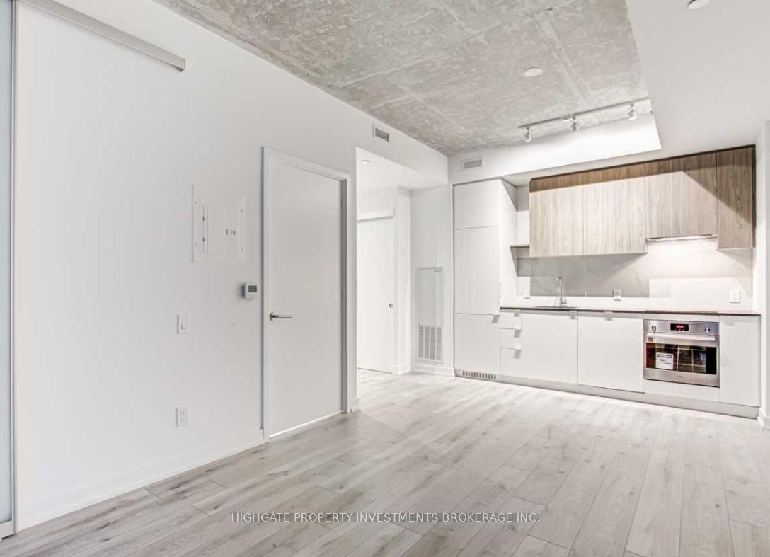 Photo 7 of Unit 228, 161 Roehampton Avenue, Toronto, Mount Pleasant West — HOMEH