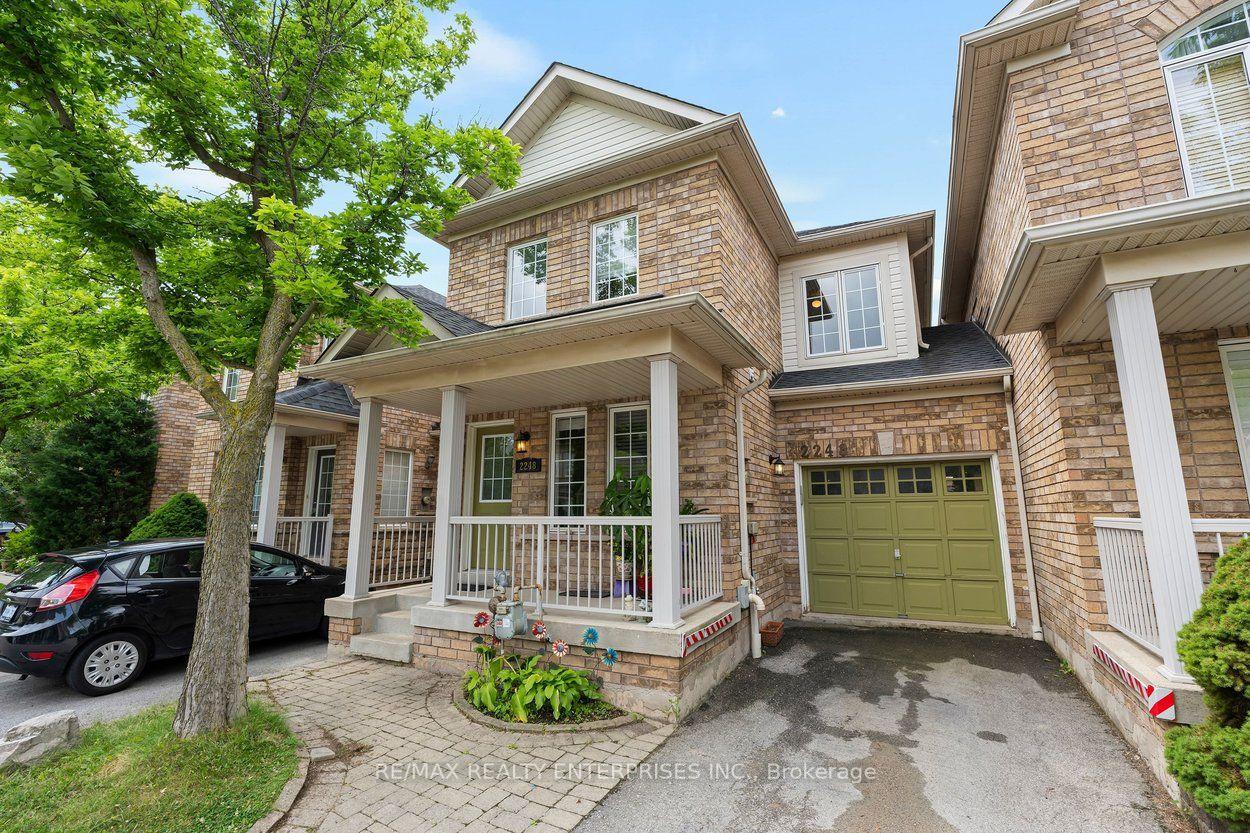 Photo 2 of 2248 Seton Crescent, Burlington, Orchard — HOMEH