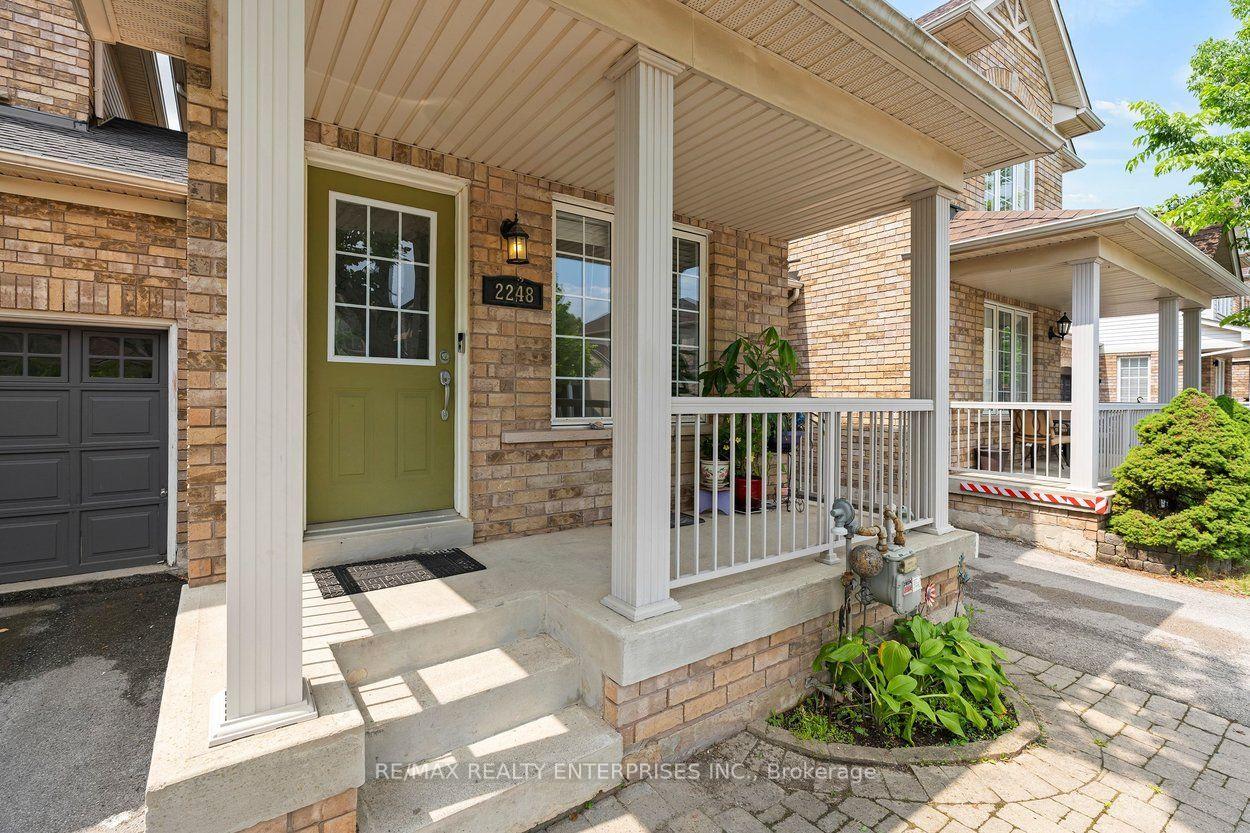 Photo 3 of 2248 Seton Crescent, Burlington, Orchard — HOMEH