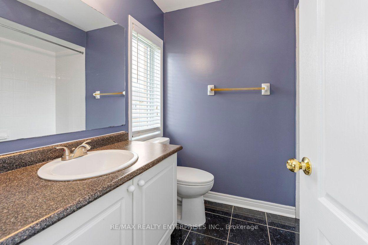 Photo 22 of 2248 Seton Crescent, Burlington, Orchard — HOMEH