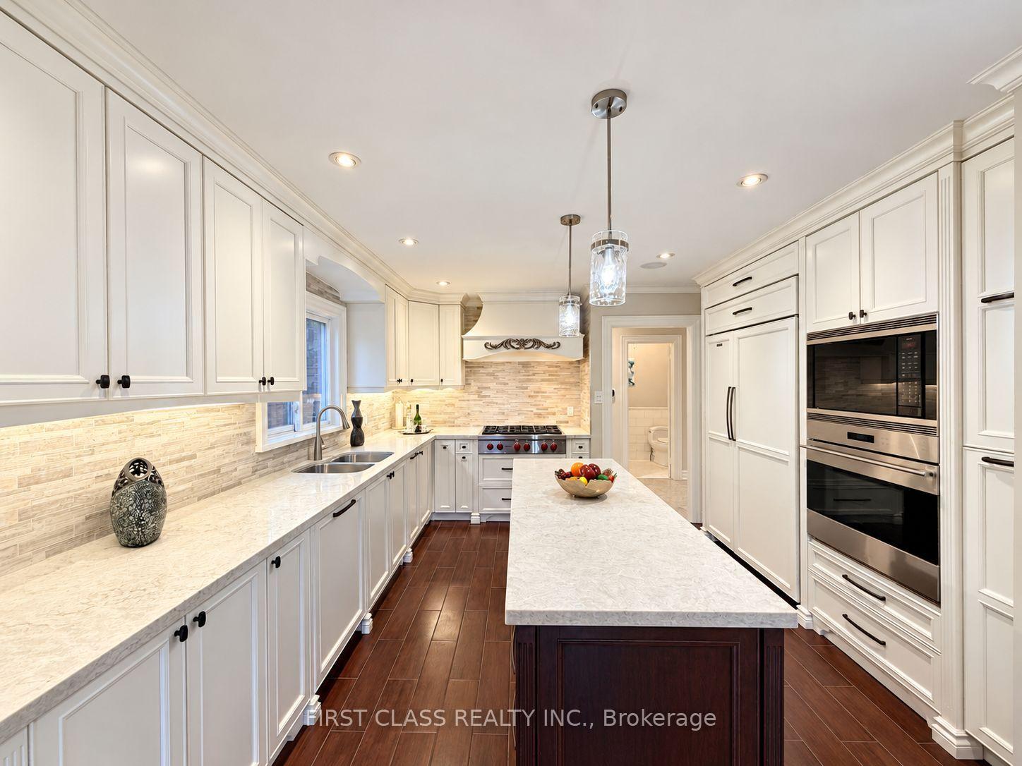 Photo 15 of 54 Magpie Crescent, North York, St. Andrew-Windfields — HOMEH