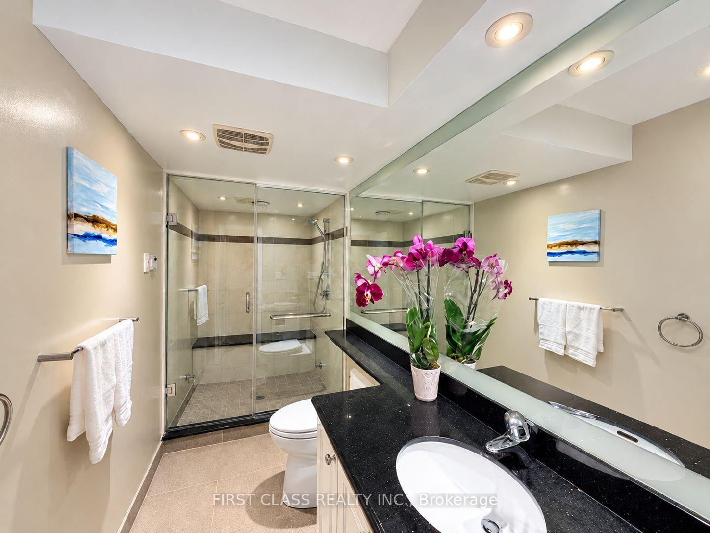 Photo 32 of 54 Magpie Crescent, North York, St. Andrew-Windfields — HOMEH