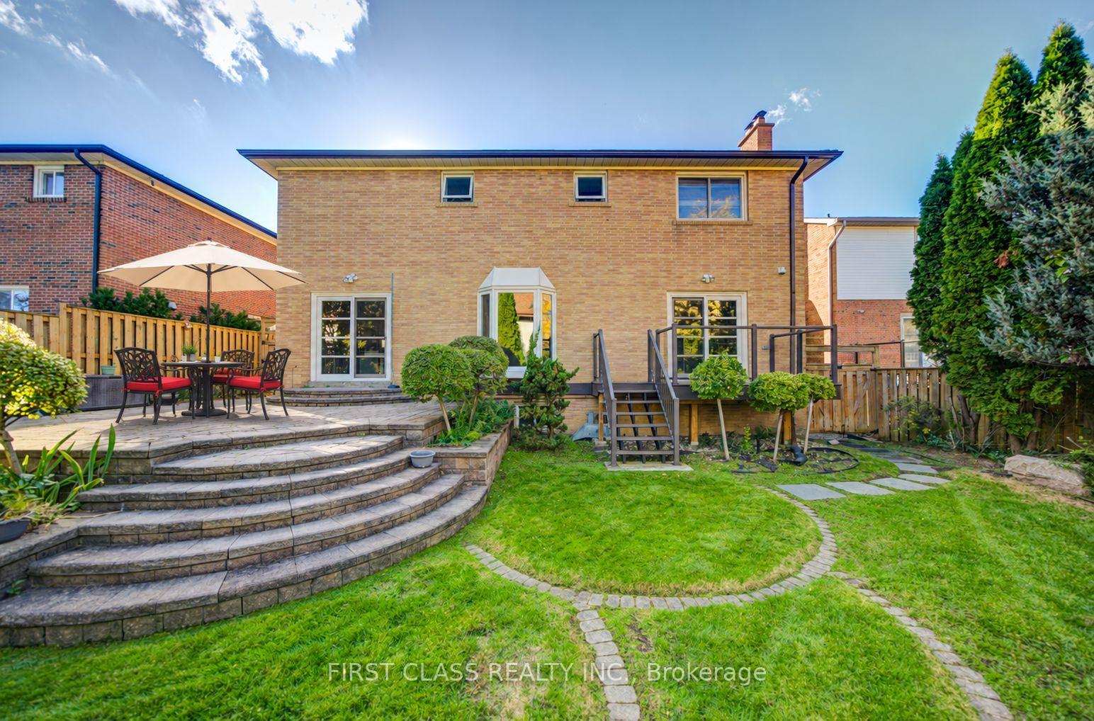 Photo 42 of 54 Magpie Crescent, North York, St. Andrew-Windfields — HOMEH