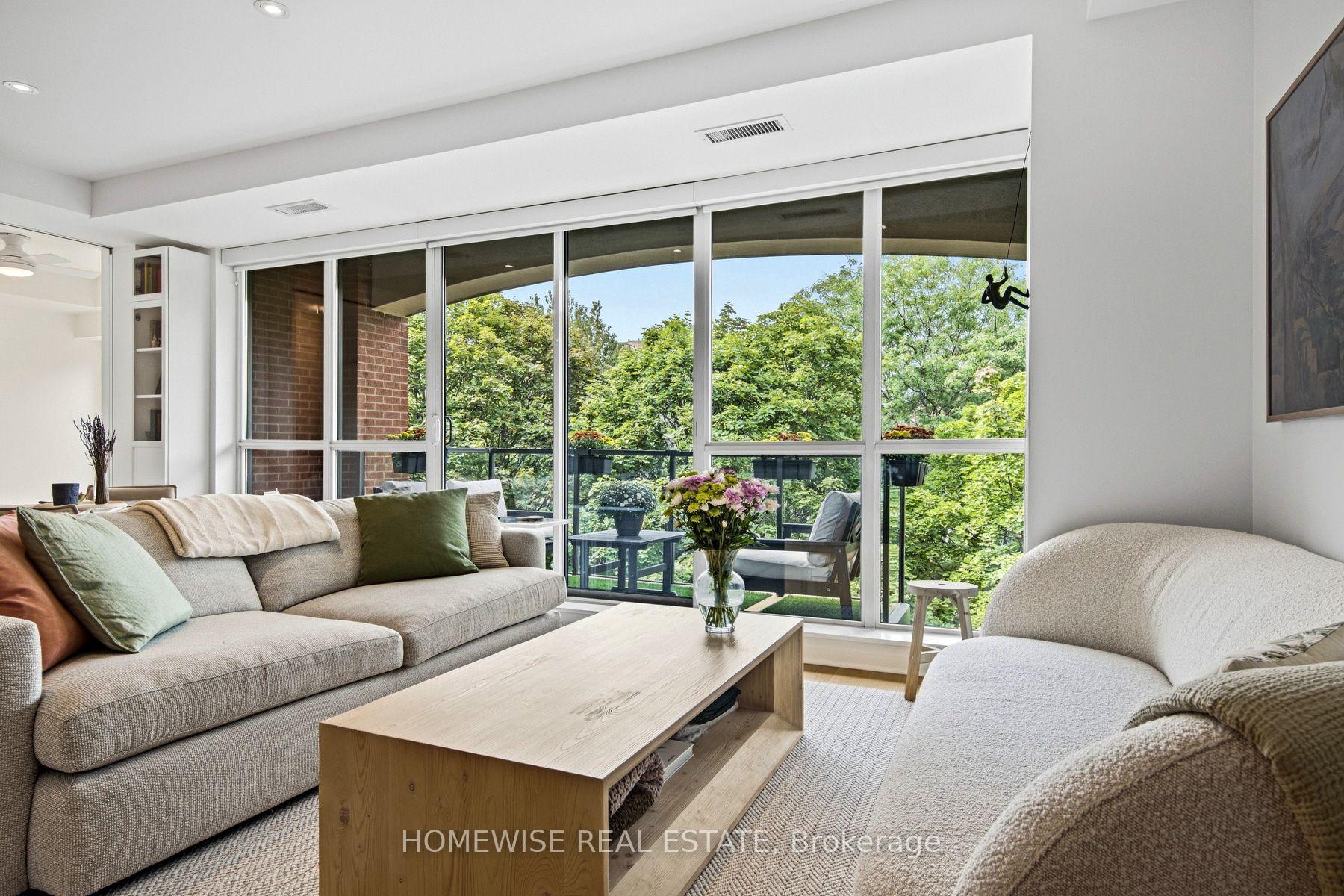 Photo 7 of Unit 403, 11 Soho Street, Toronto, Waterfront Communities — HOMEH