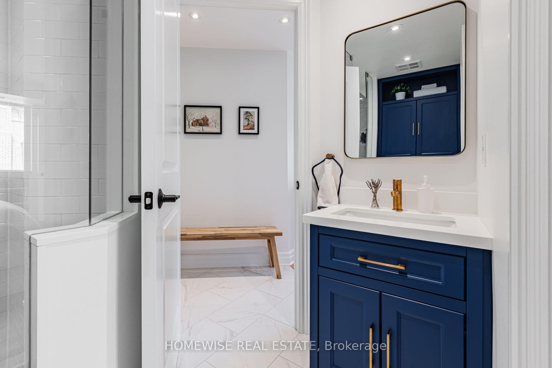 Photo 21 of Unit 403, 11 Soho Street, Toronto, Waterfront Communities — HOMEH