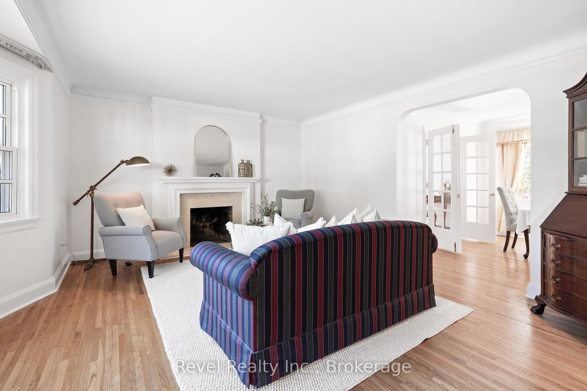 Photo 9 of 13 Sylvan Crescent, Kawartha Lakes, Lindsay — HOMEH