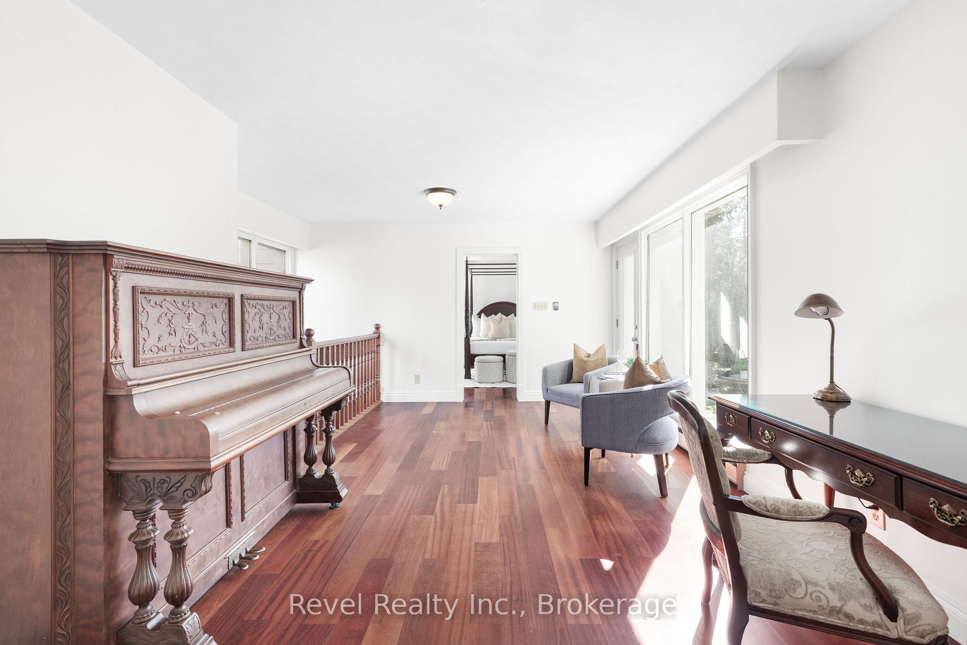 Photo 16 of 13 Sylvan Crescent, Kawartha Lakes, Lindsay — HOMEH