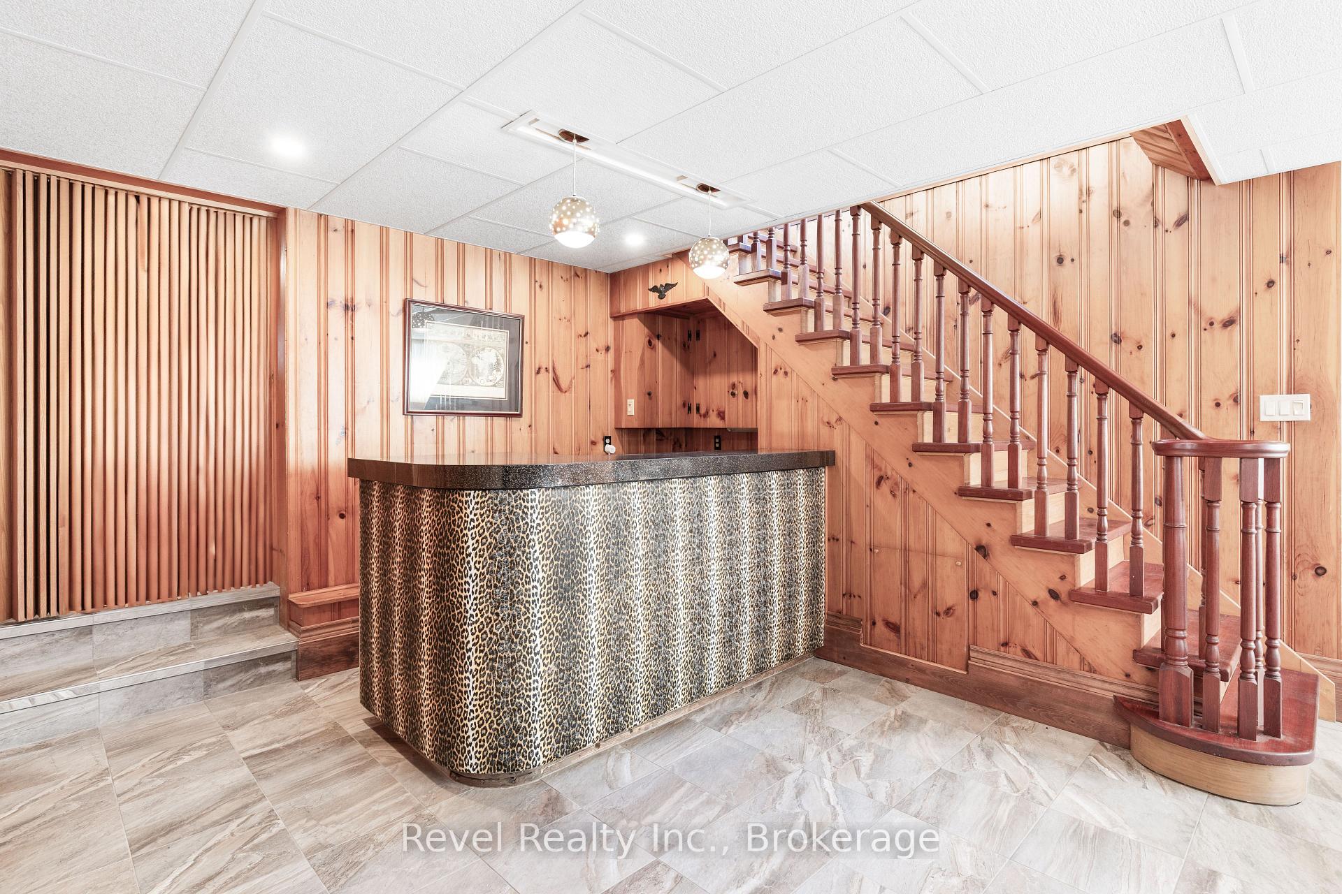 Photo 33 of 13 Sylvan Crescent, Kawartha Lakes, Lindsay — HOMEH