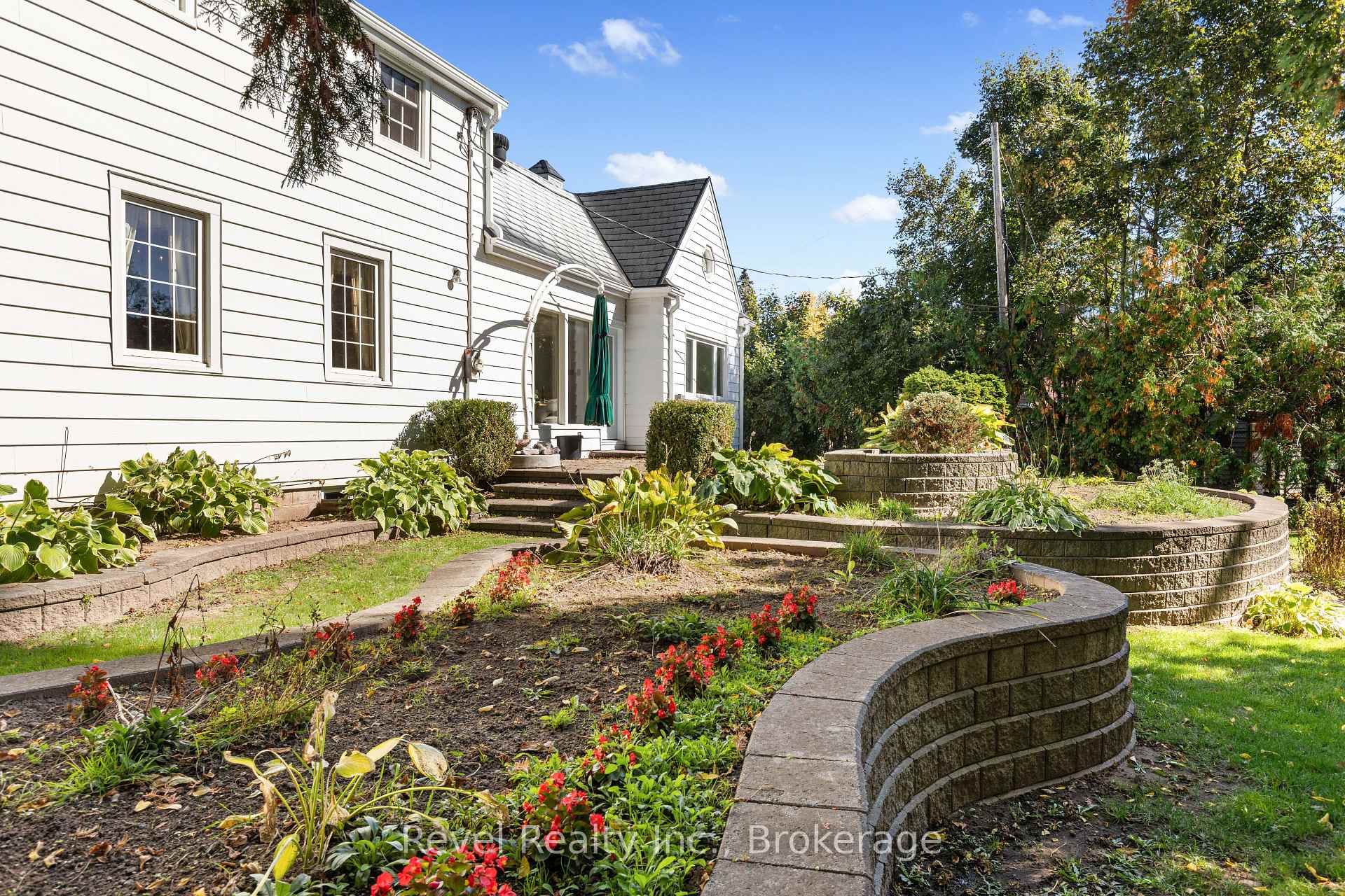 Photo 42 of 13 Sylvan Crescent, Kawartha Lakes, Lindsay — HOMEH