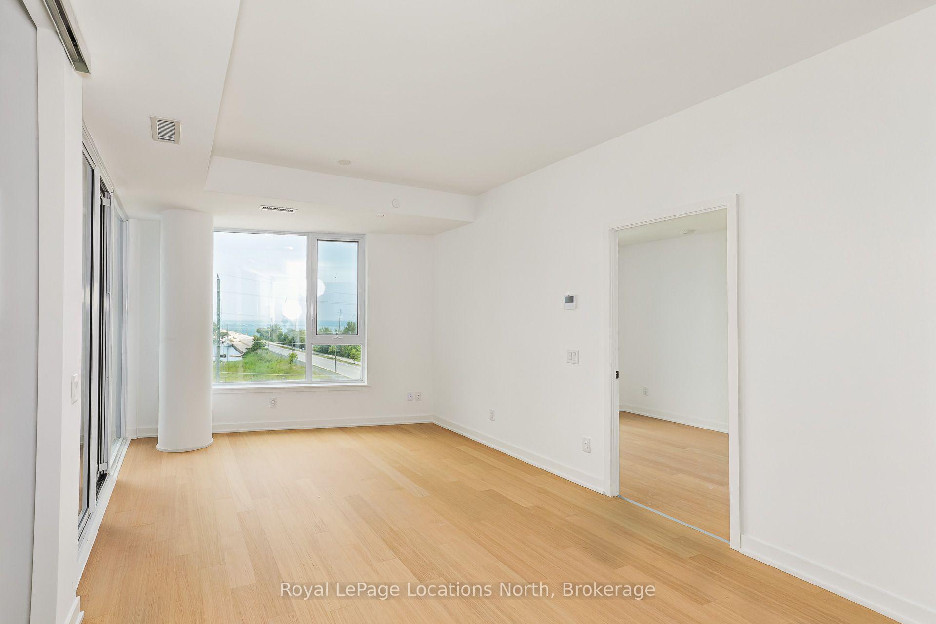 Photo 10 of Unit #403, 31 Huron Street, Collingwood — HOMEH