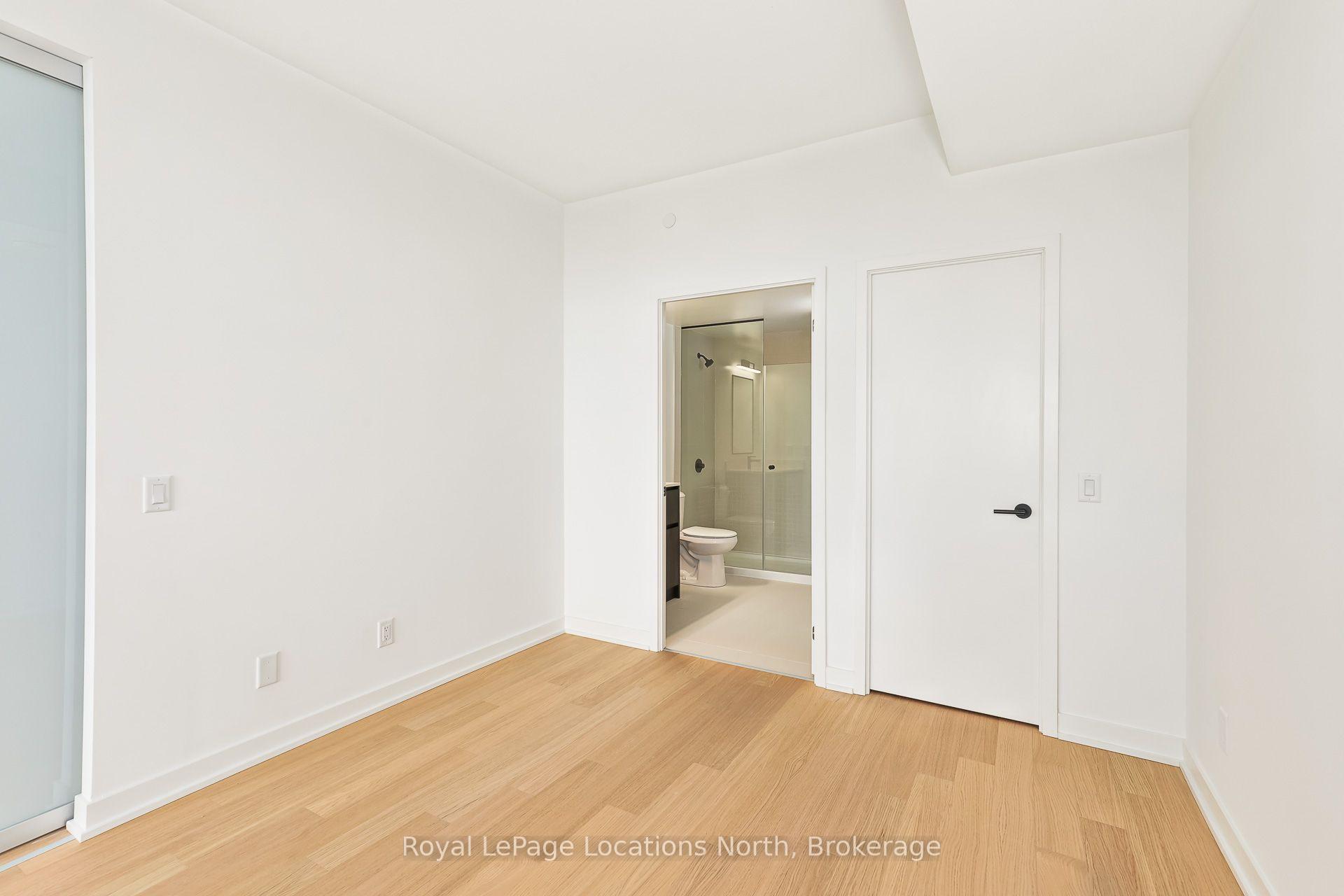 Photo 14 of Unit #403, 31 Huron Street, Collingwood — HOMEH