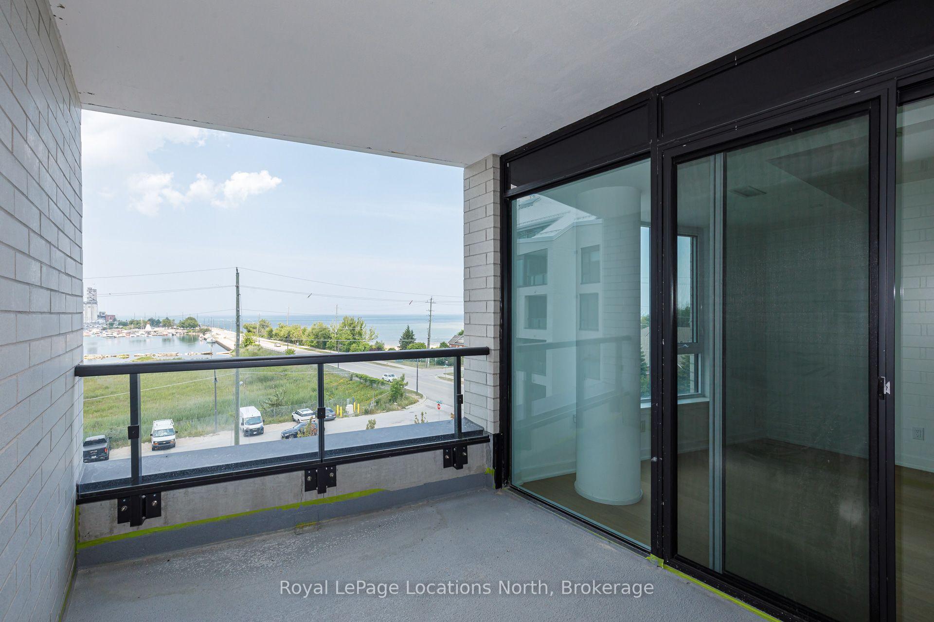 Photo 21 of Unit #403, 31 Huron Street, Collingwood — HOMEH