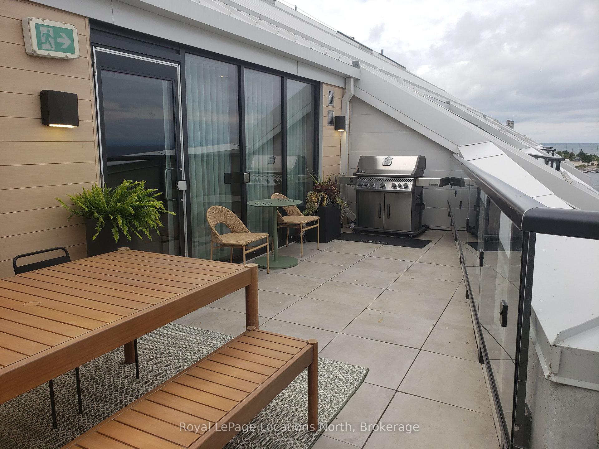 Photo 27 of Unit #403, 31 Huron Street, Collingwood — HOMEH