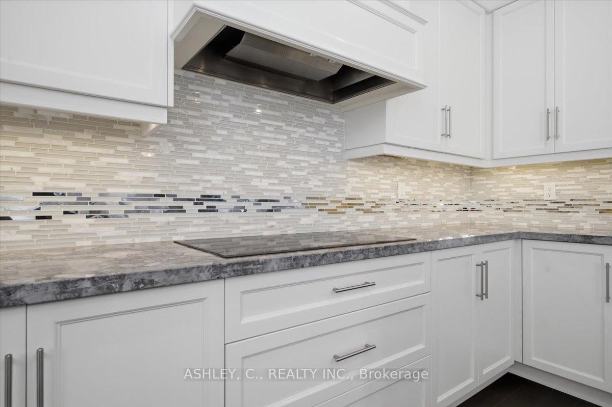 Photo 15 of 2177 Vineland Crescent, Oakville, River Oaks — HOMEH