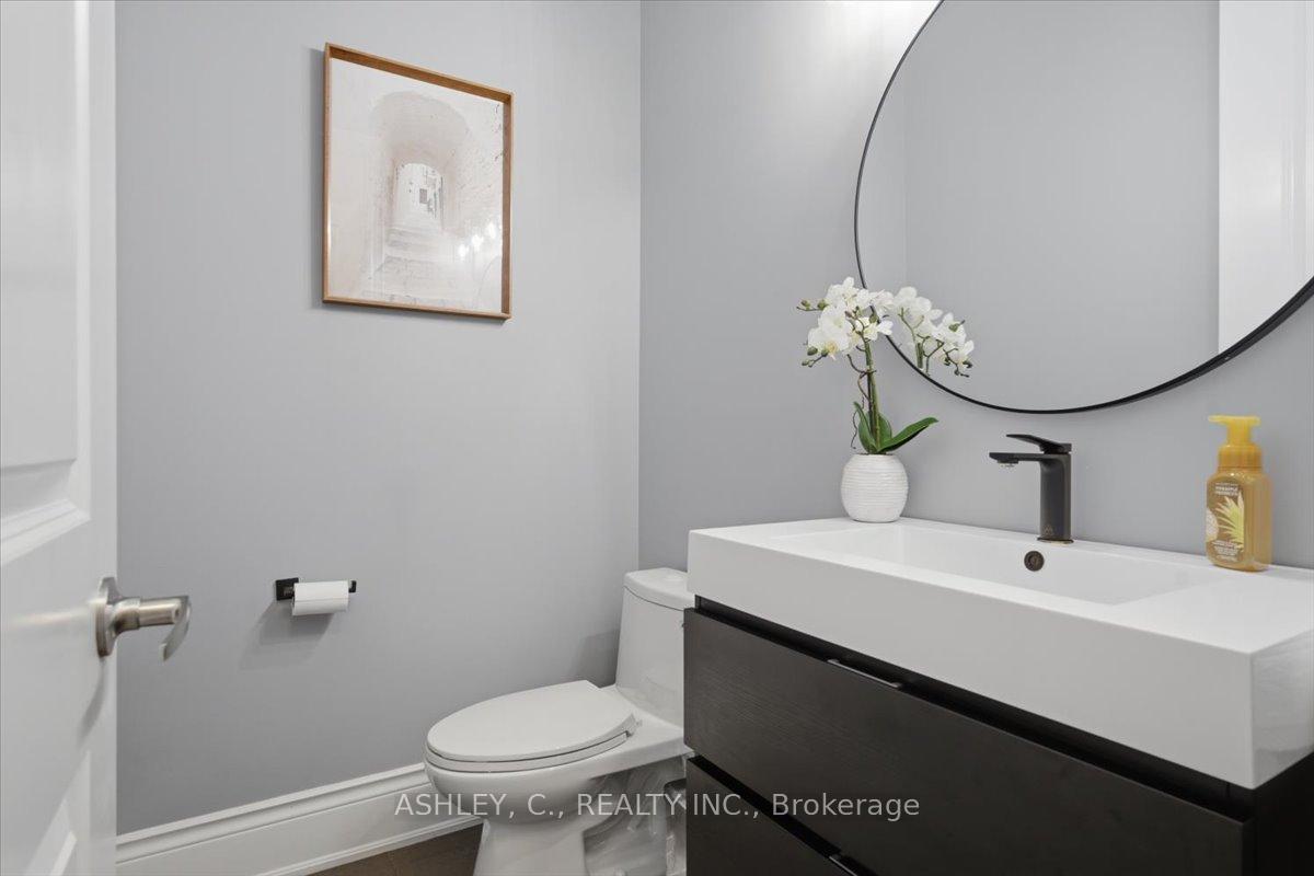 Photo 20 of 2177 Vineland Crescent, Oakville, River Oaks — HOMEH