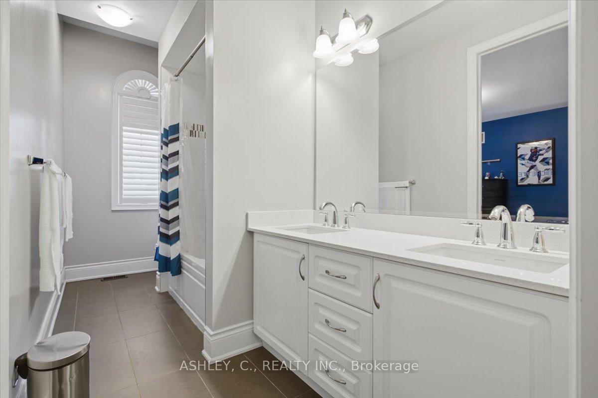 Photo 32 of 2177 Vineland Crescent, Oakville, River Oaks — HOMEH