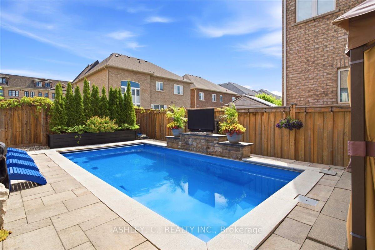 Photo 43 of 2177 Vineland Crescent, Oakville, River Oaks — HOMEH