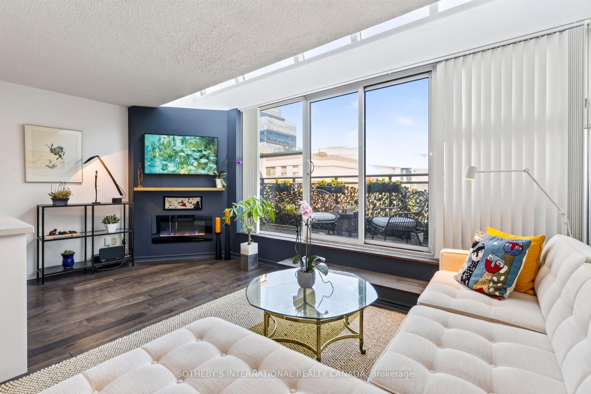 Photo 10 of Unit 907, 222 The Esplanade, Toronto, Waterfront Communities — HOMEH