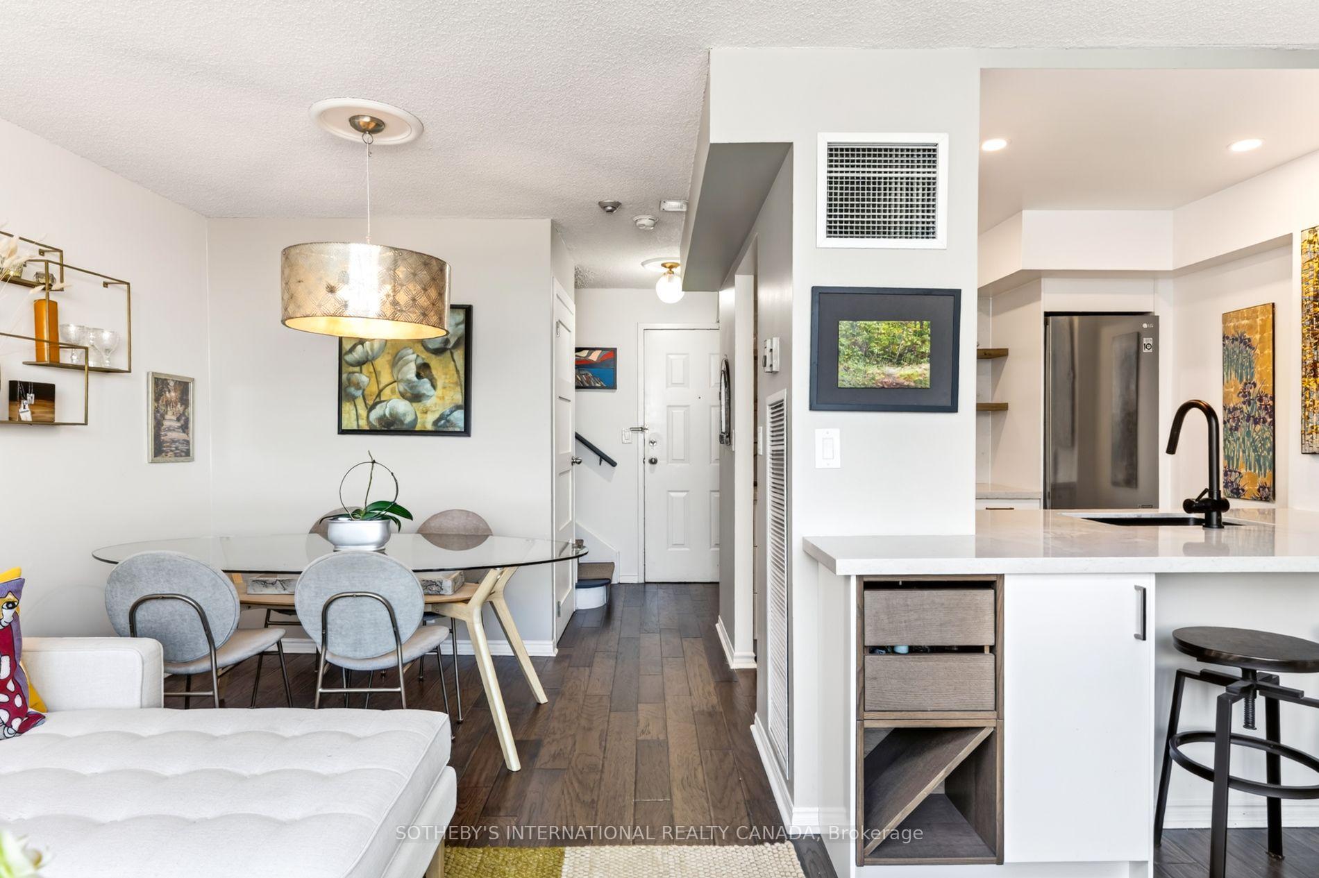 Photo 15 of Unit 907, 222 The Esplanade, Toronto, Waterfront Communities — HOMEH