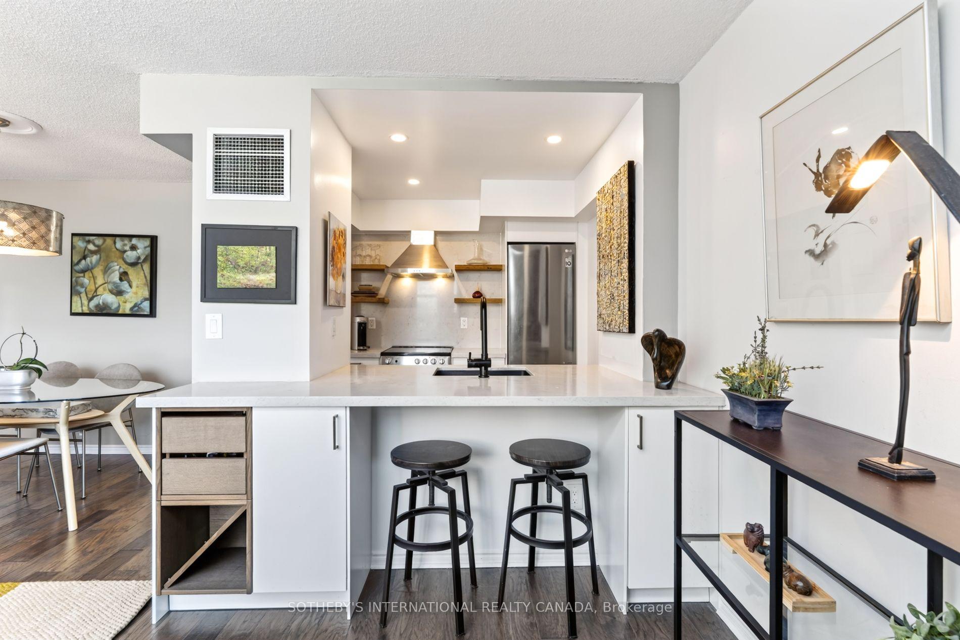 Photo 16 of Unit 907, 222 The Esplanade, Toronto, Waterfront Communities — HOMEH
