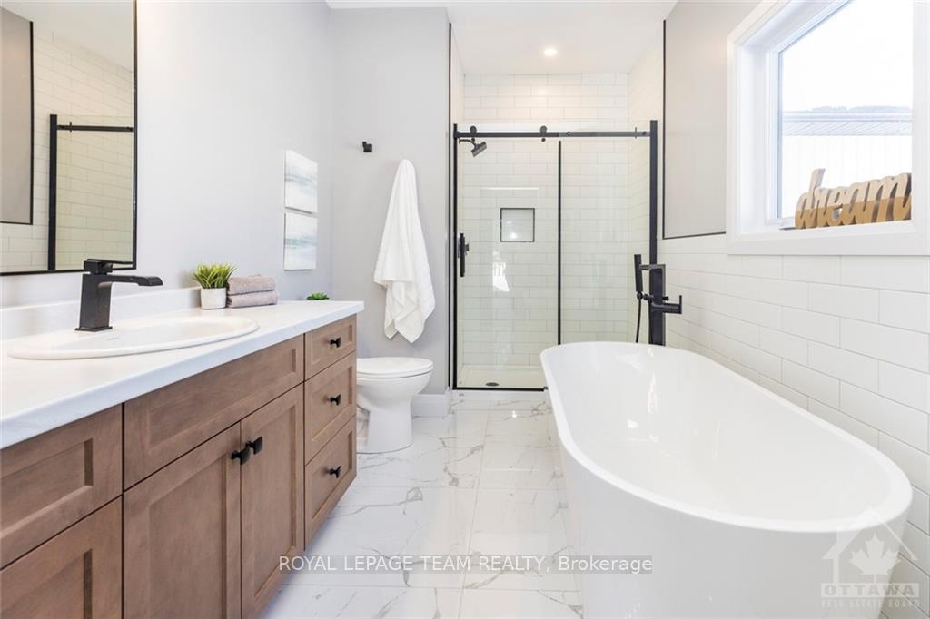 Photo 18 of 13 Morrison Drive, Whitewater Region, Cobden — HOMEH