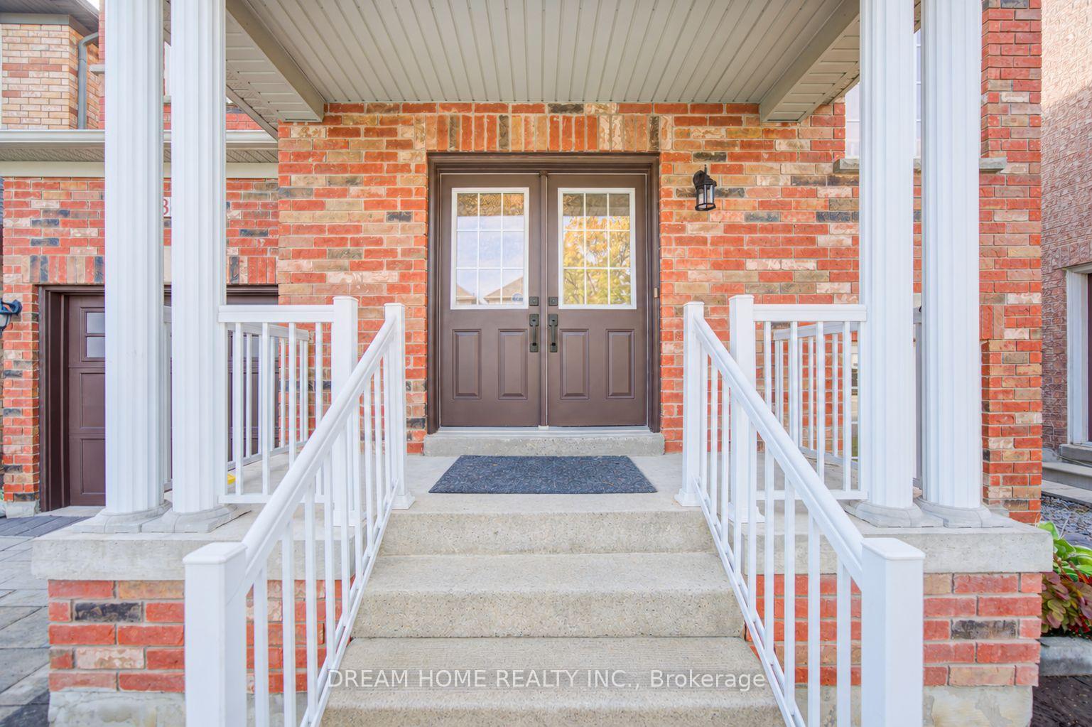 Photo 5 of 36 Everett Street, Markham, Wismer — HOMEH