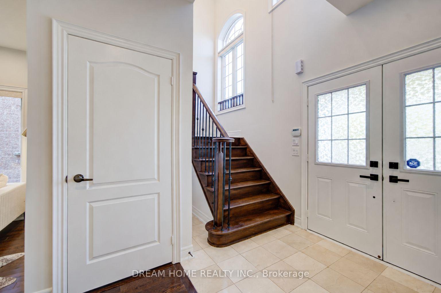 Photo 7 of 36 Everett Street, Markham, Wismer — HOMEH
