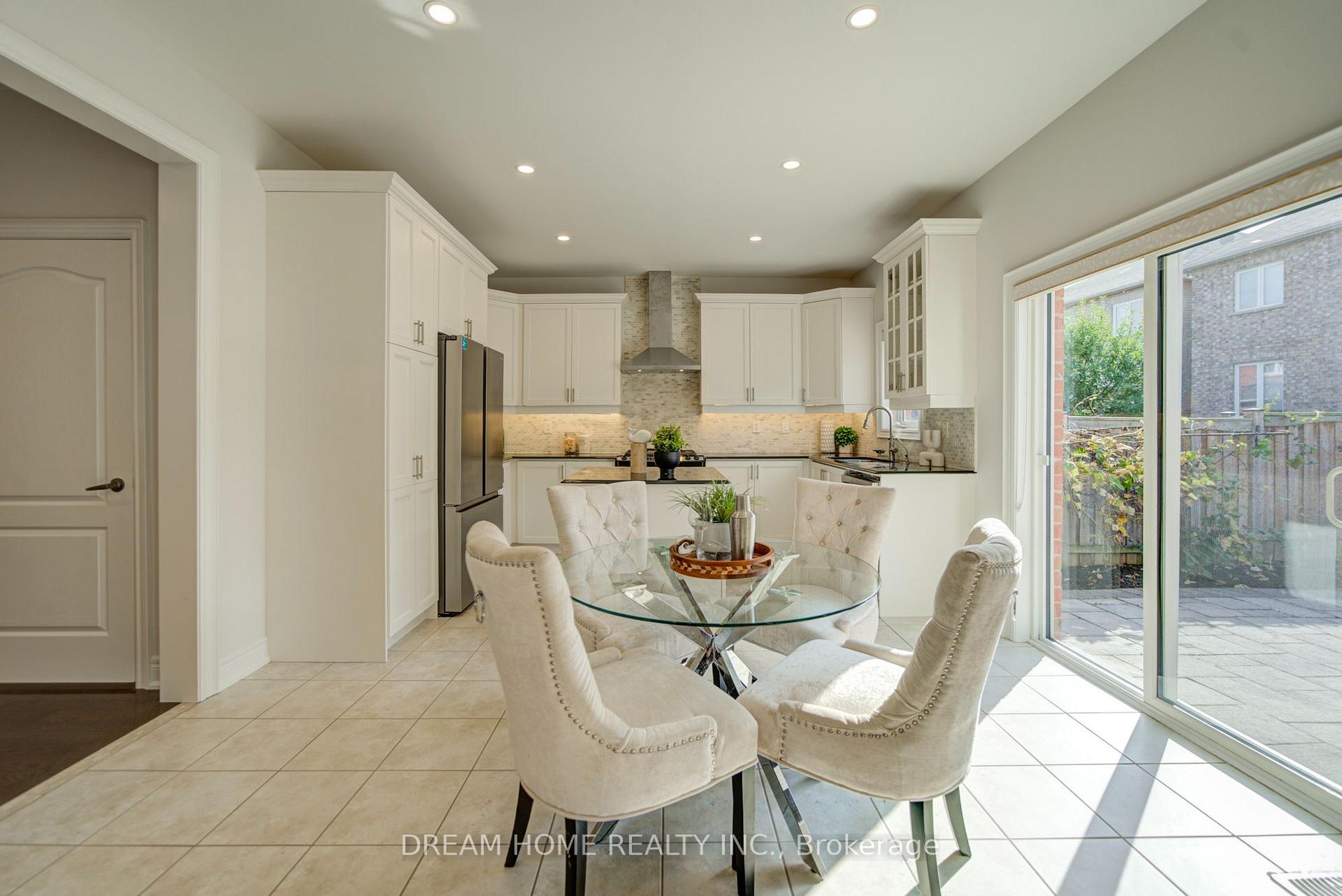 Photo 21 of 36 Everett Street, Markham, Wismer — HOMEH