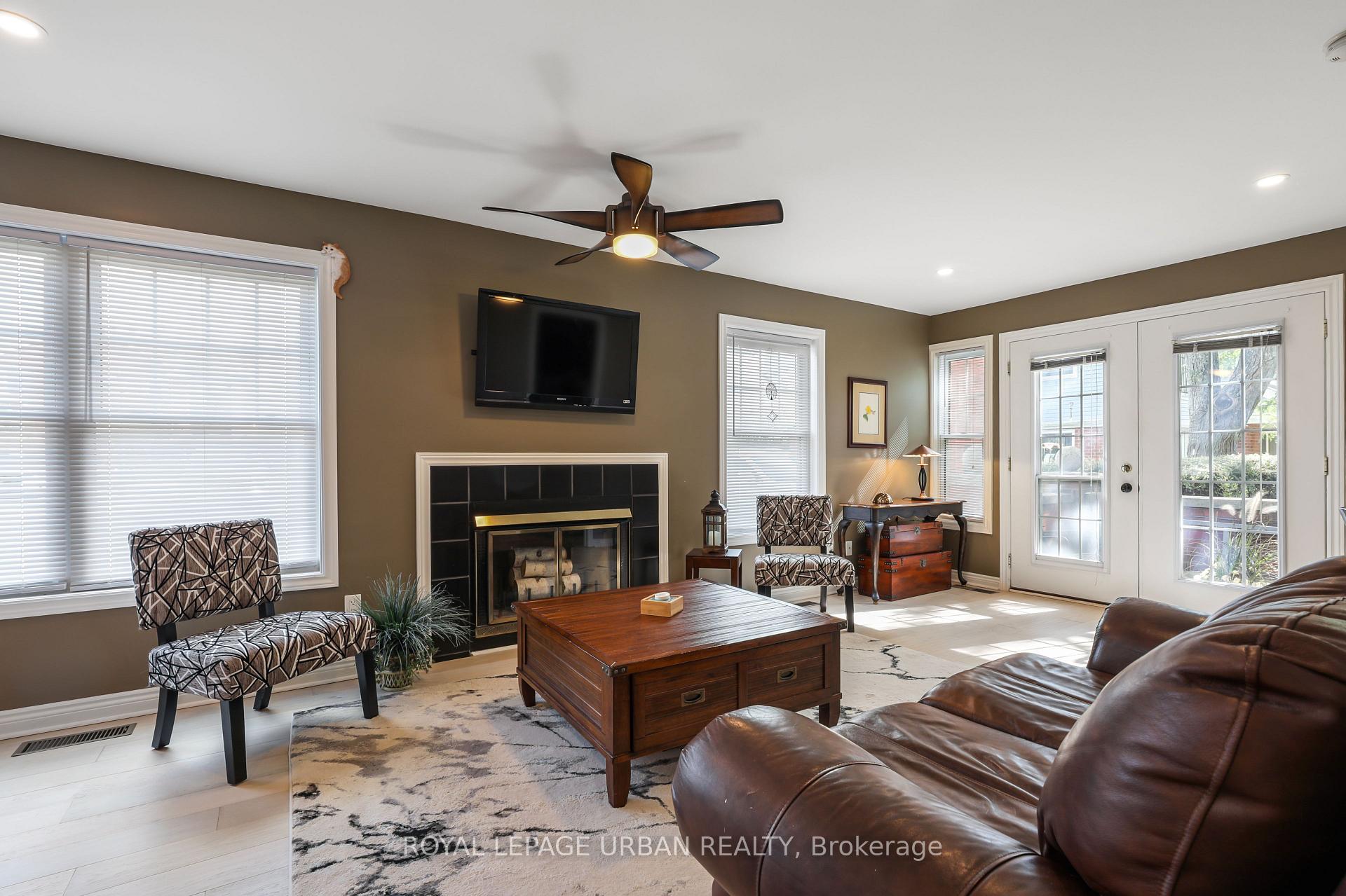 Photo 13 of Unit J1, 1657 Nash Road, Clarington, Courtice — HOMEH