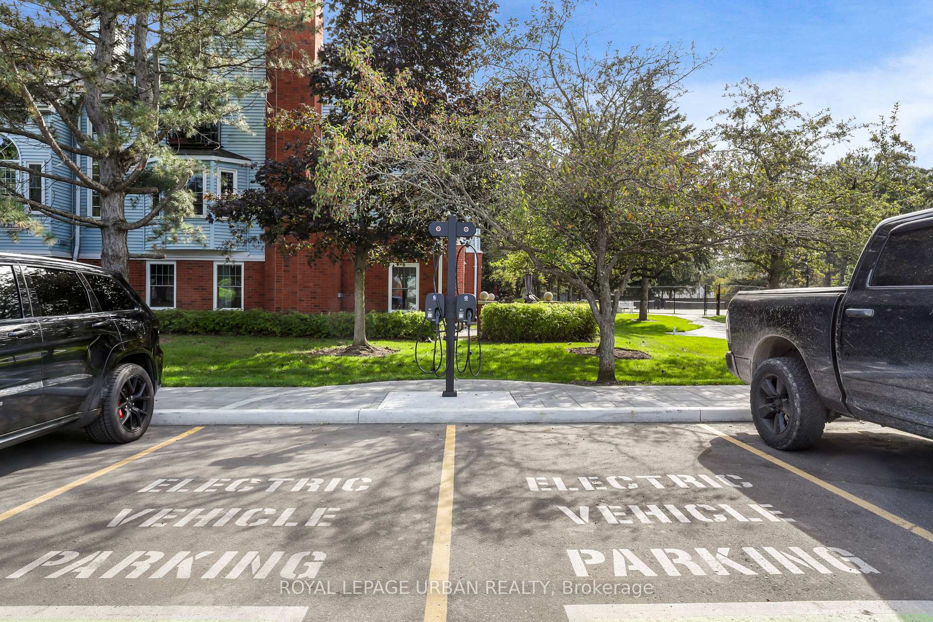 Photo 29 of Unit J1, 1657 Nash Road, Clarington, Courtice — HOMEH