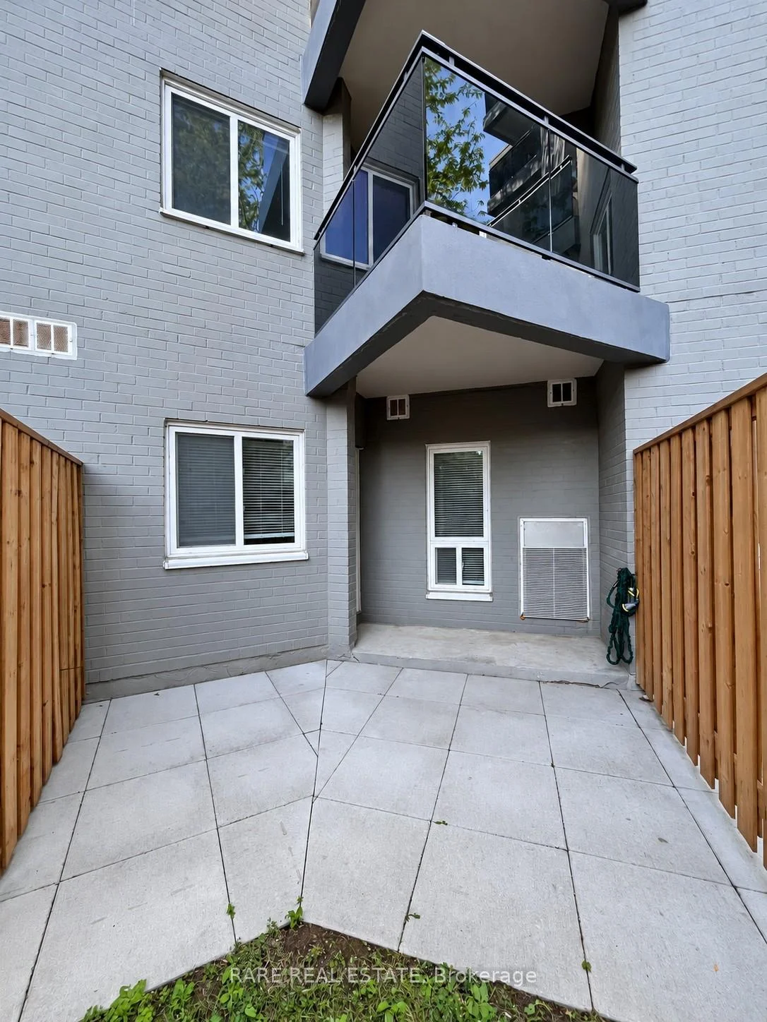 Photo 24 of Unit 112, 2001 Bonnymede Drive, Mississauga, Clarkson — HOMEH