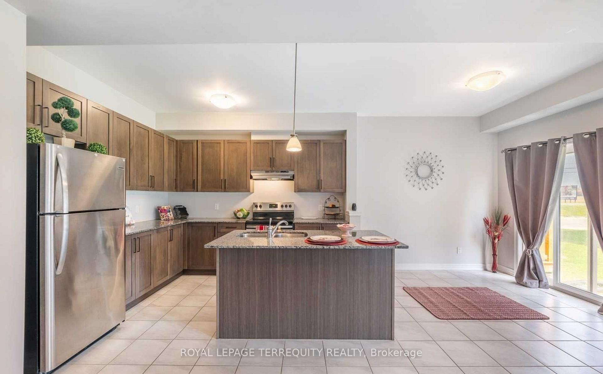 Photo 8 of 13 Severino Circle, West Lincoln, Smithville — HOMEH