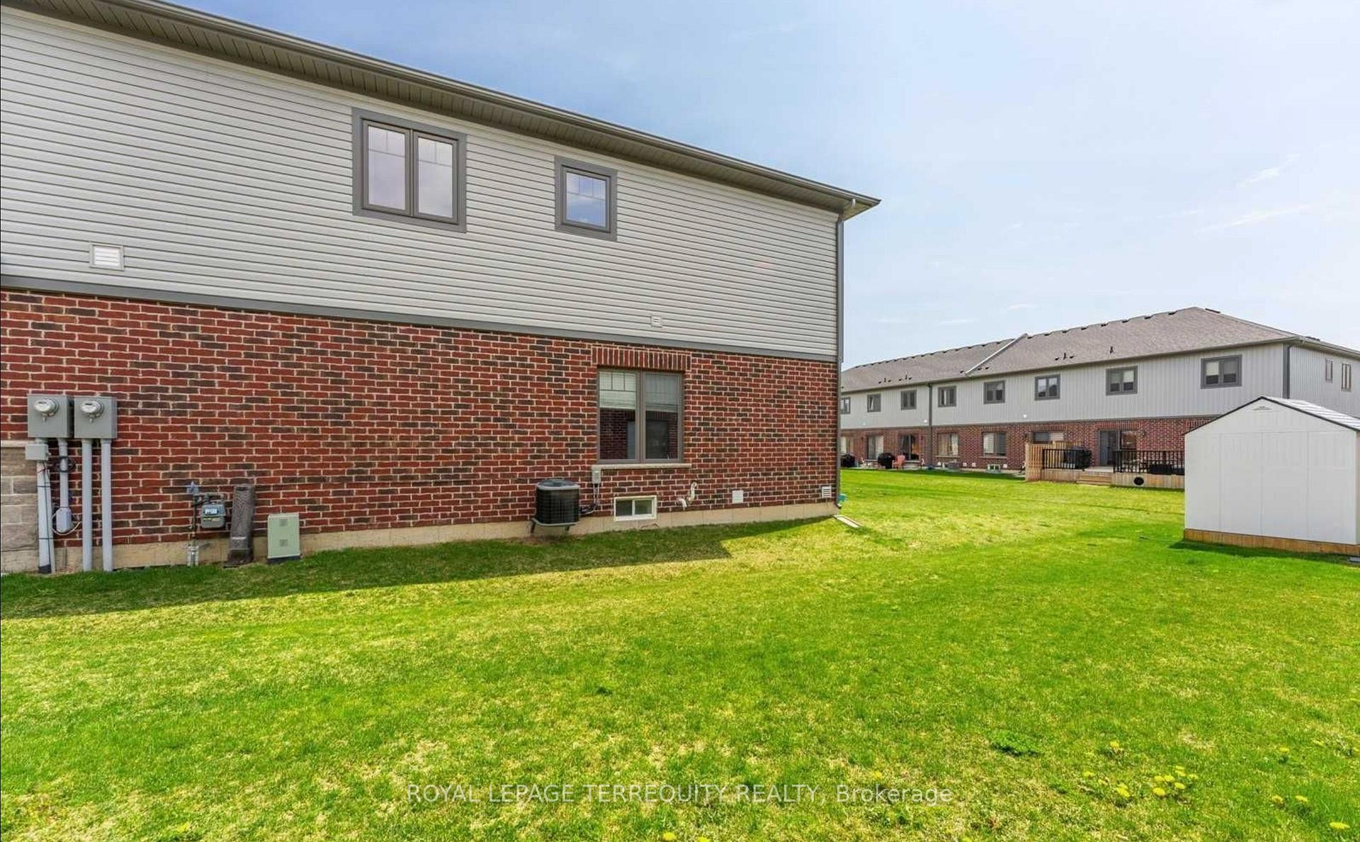 Photo 26 of 13 Severino Circle, West Lincoln, Smithville — HOMEH