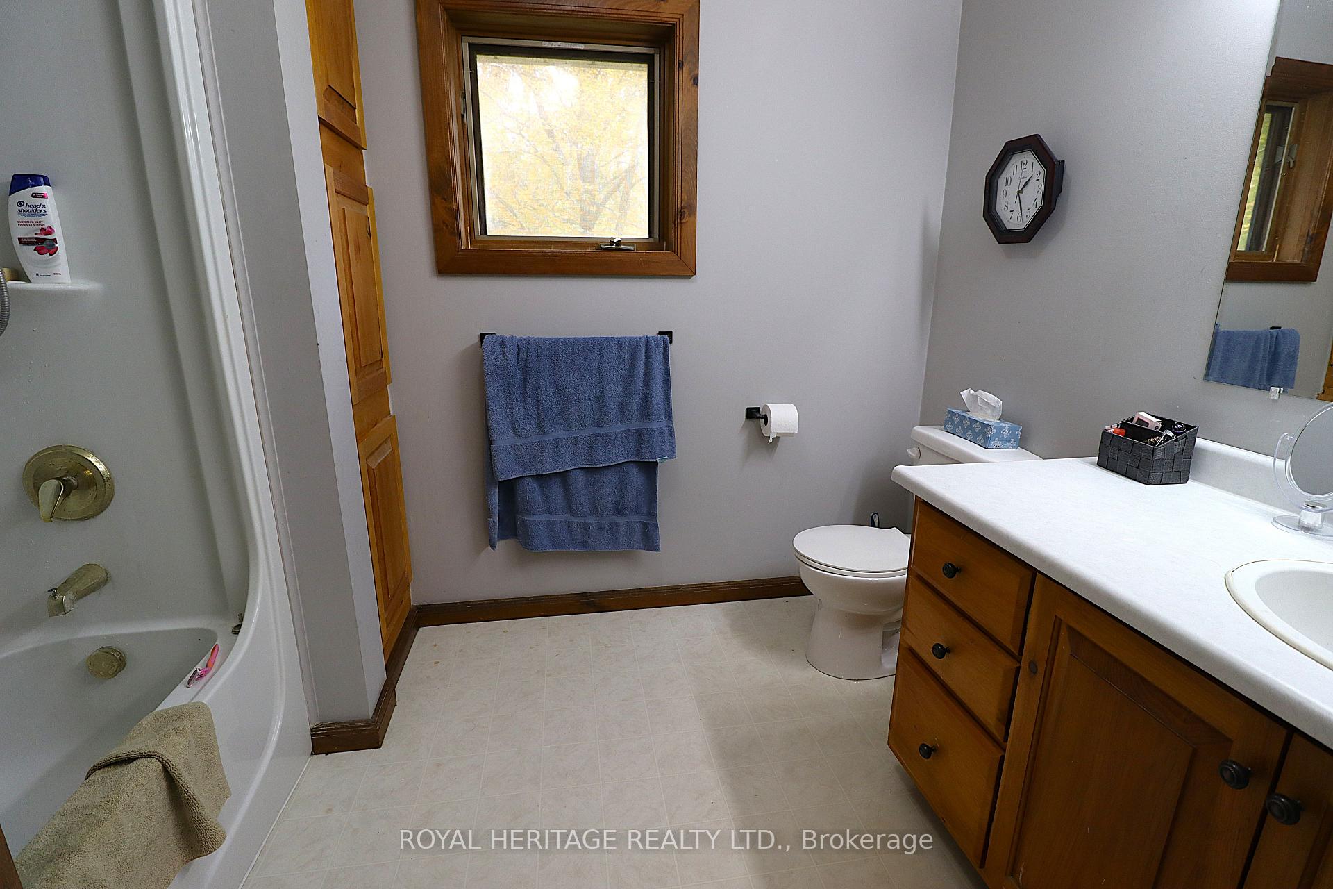Photo 22 of 723 County Rd 49, Kawartha Lakes, Verulam — HOMEH