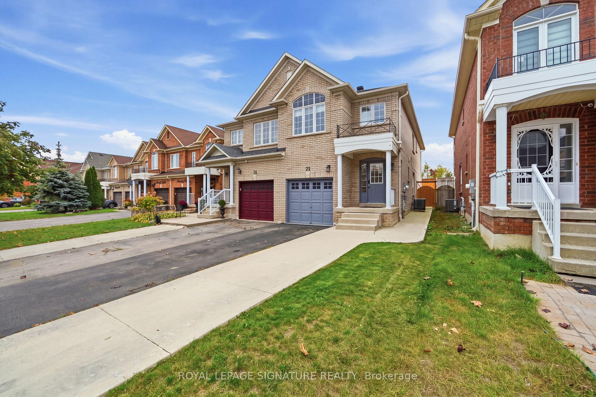 Photo 2 of 72 Tarquini Crescent, Caledon, Bolton West — HOMEH