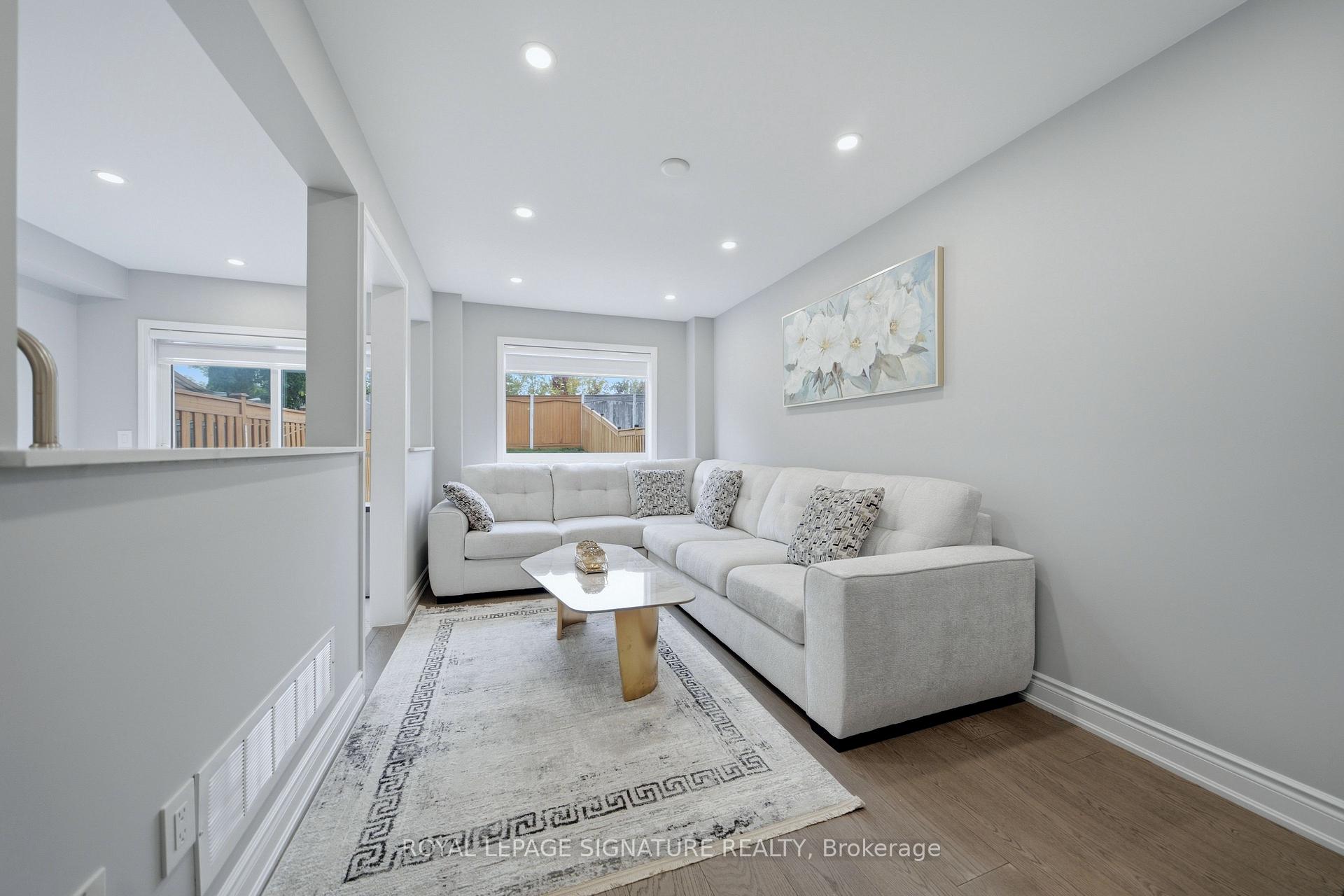 Photo 11 of 72 Tarquini Crescent, Caledon, Bolton West — HOMEH