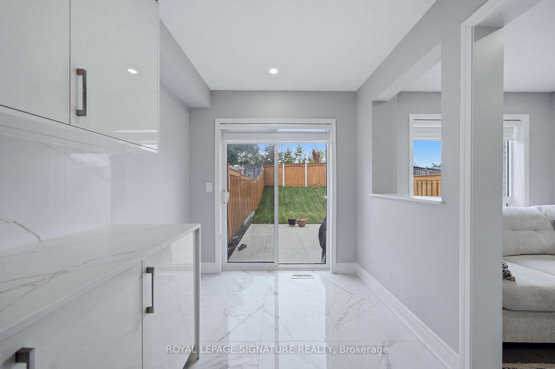 Photo 21 of 72 Tarquini Crescent, Caledon, Bolton West — HOMEH