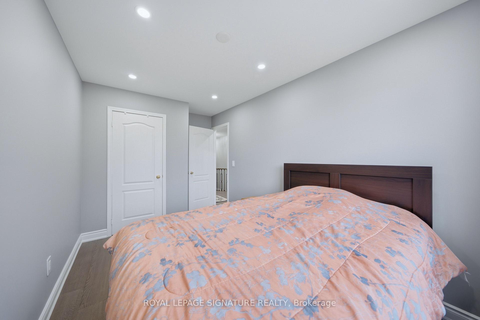 Photo 35 of 72 Tarquini Crescent, Caledon, Bolton West — HOMEH