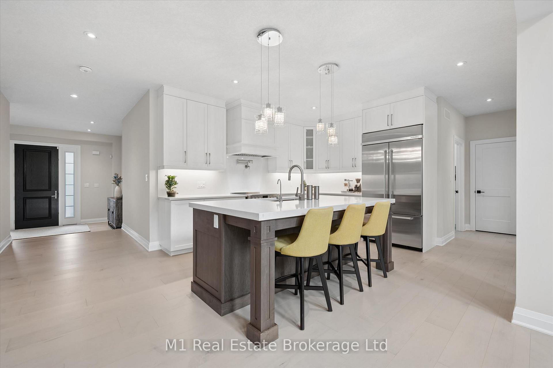 Photo 9 of 545 Bridgemill Crescent, Kitchener, Grand River South — HOMEH