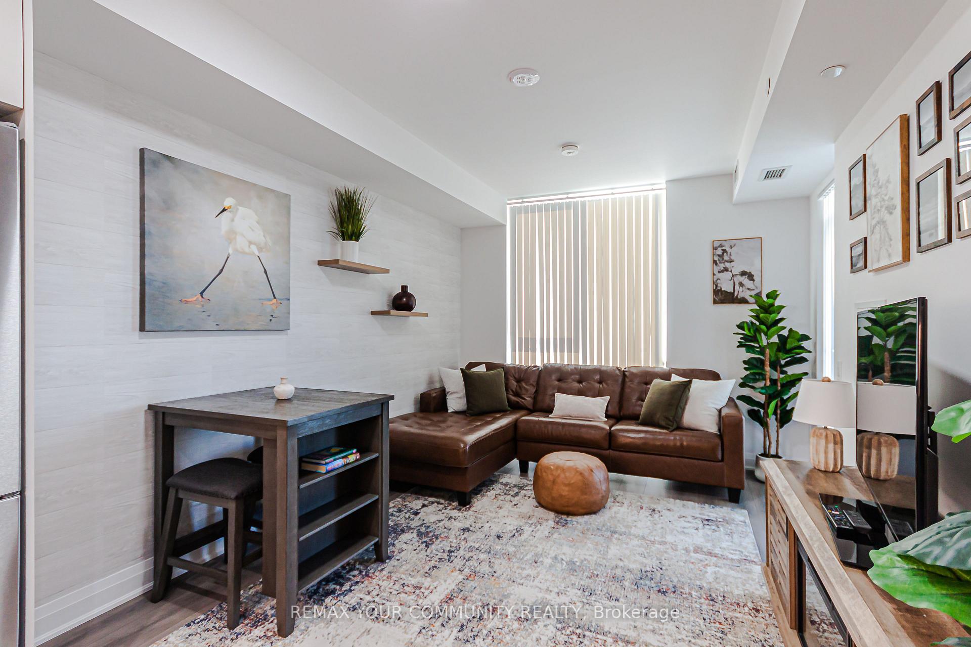 Photo 9 of Unit 309, 10 Gatineau Drive, Vaughan, Beverley Glen — HOMEH