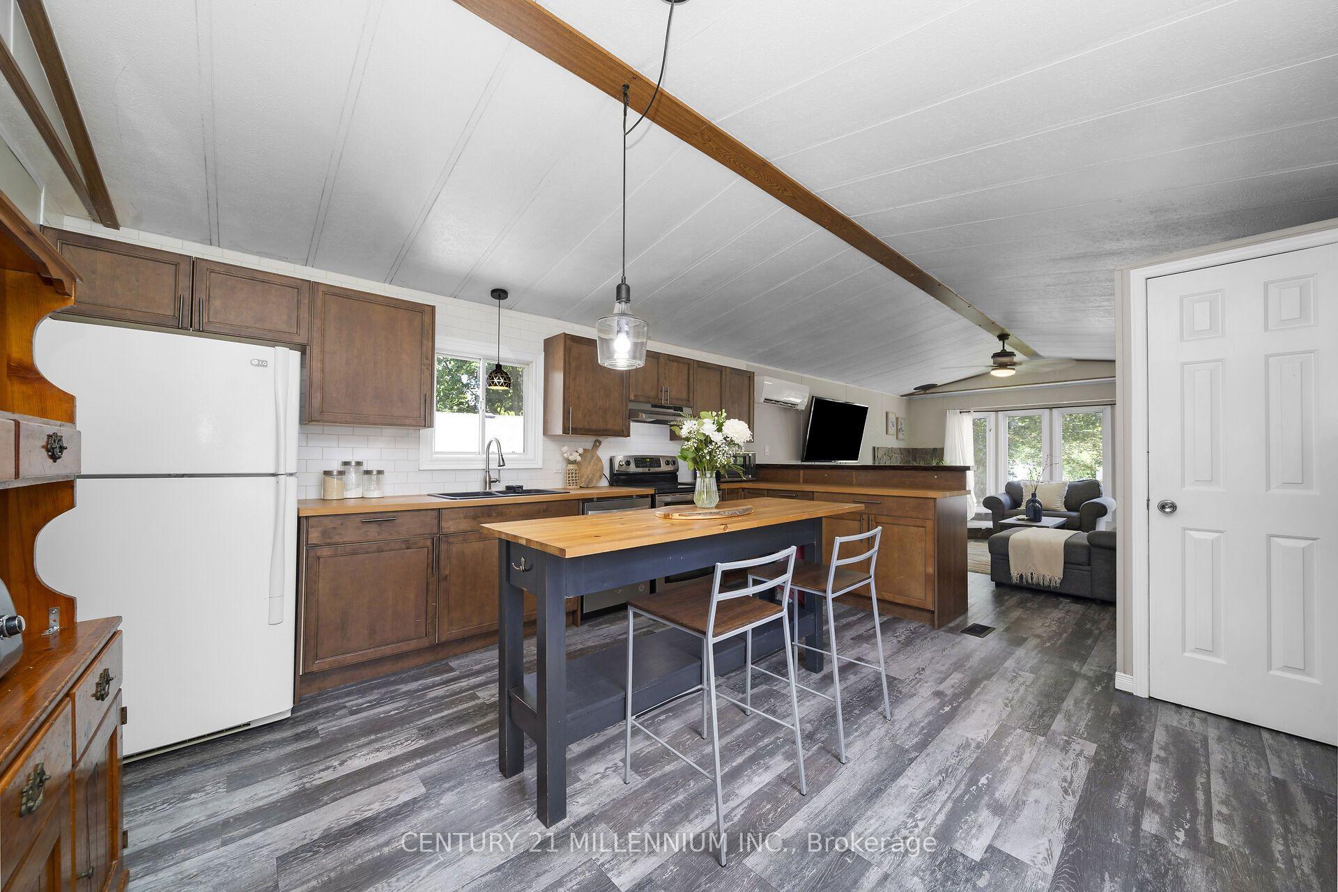 Photo 10 of 10 Park Boulevard, Erin — HOMEH