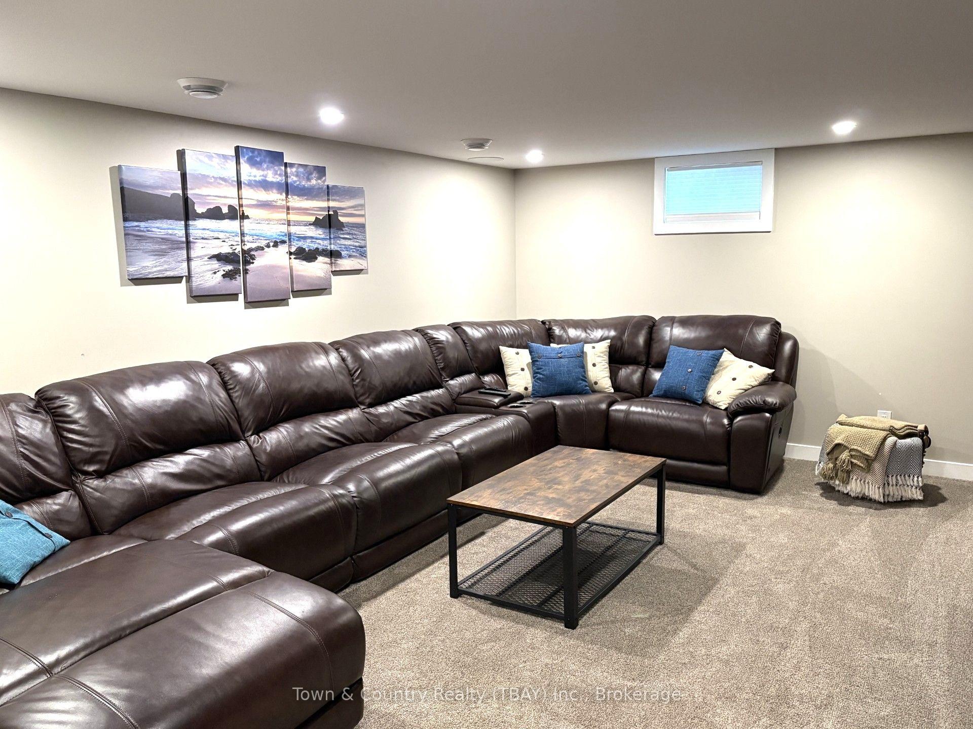 Photo 11 of 1859 22nd Side Road, Thunder Bay, Rosslyn Road — HOMEH