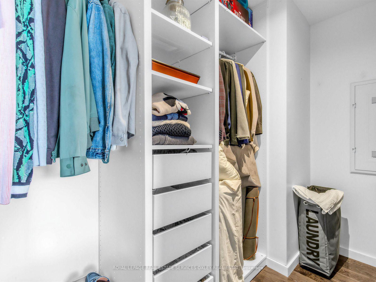 Photo 7 of Unit 1010, 32 Trolley Crescent, Toronto, Moss Park — HOMEH