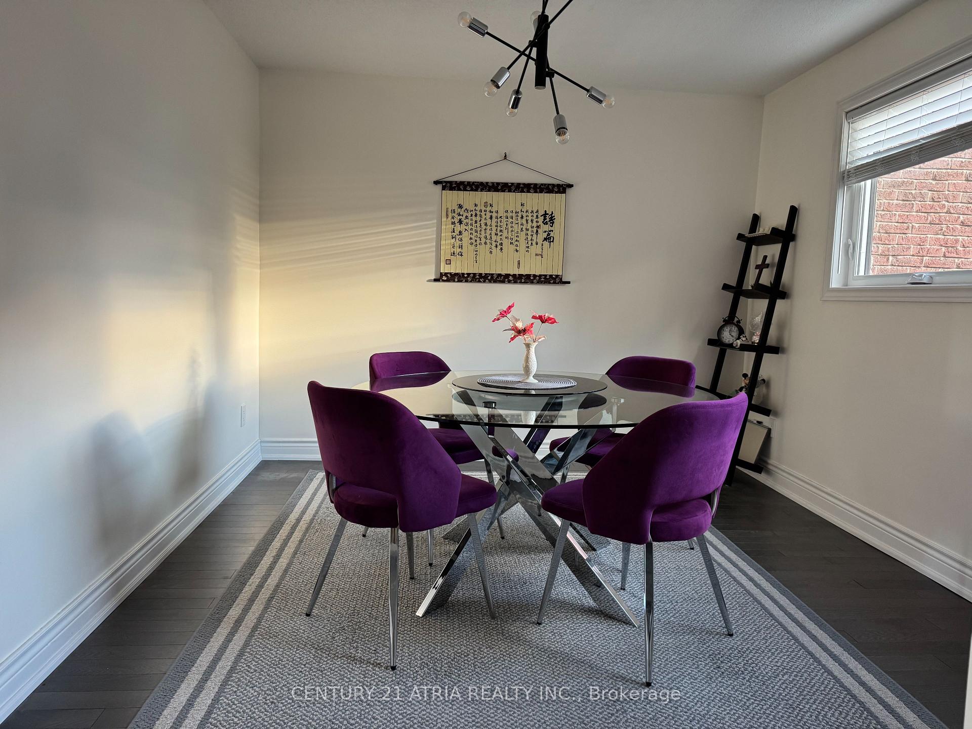 Photo 9 of 38 Henderson Drive, Aurora, Aurora Highlands — HOMEH