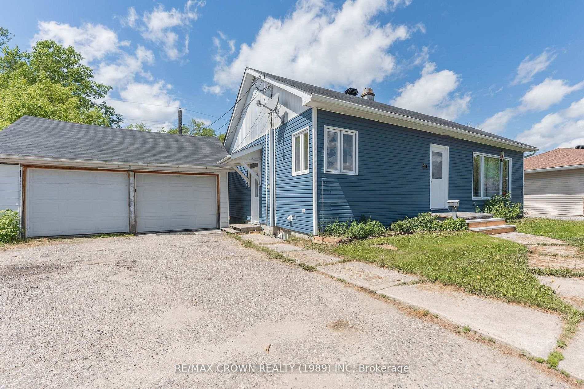 Photo of 30 Pine Crescent