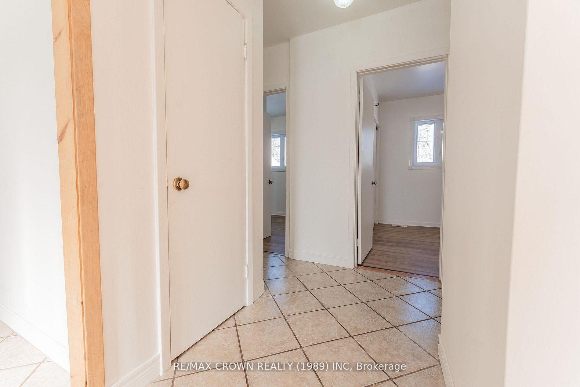 Photo 9 of 30 Pine Crescent, Kapuskasing — HOMEH