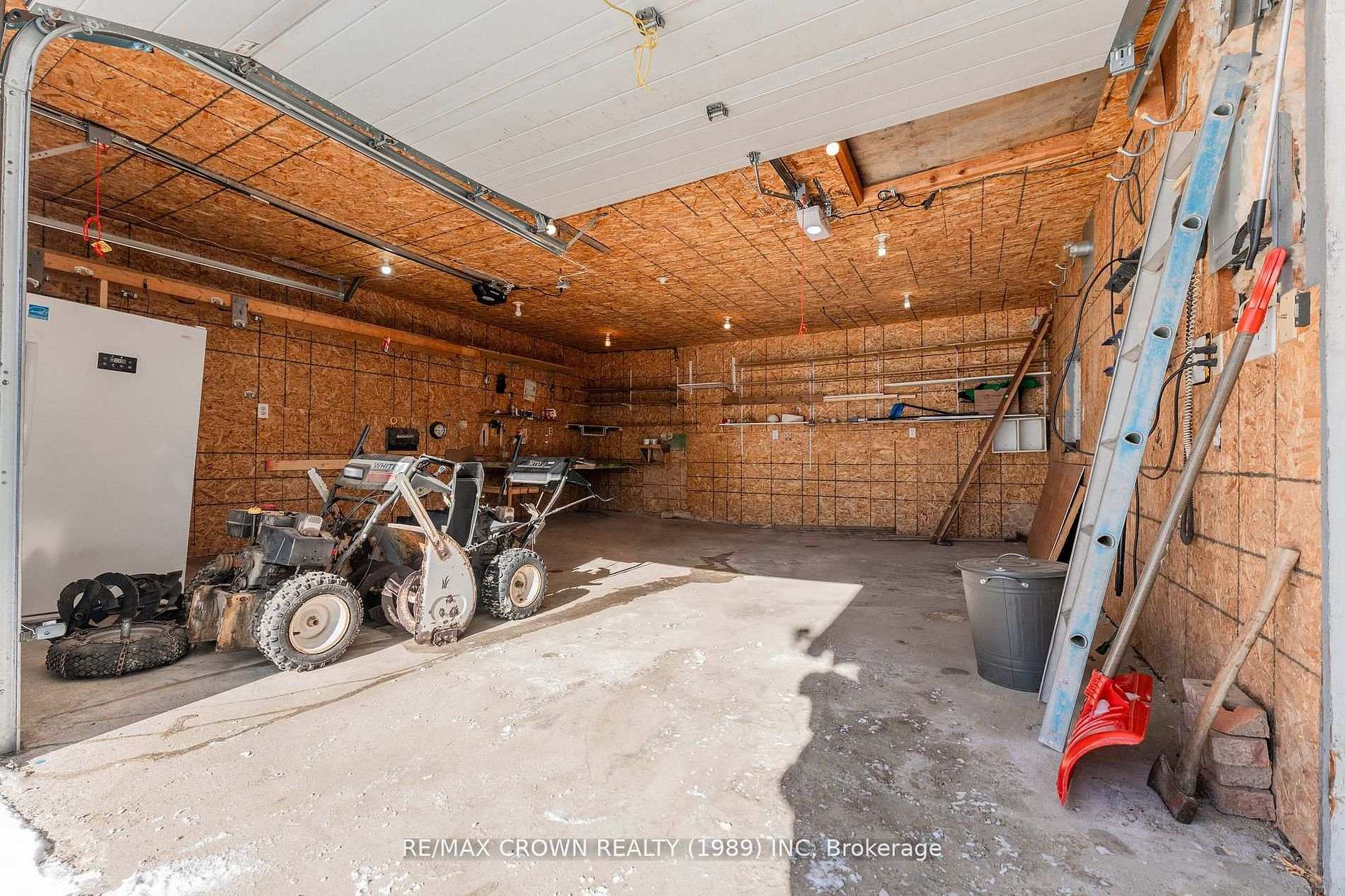 Photo 39 of 30 Pine Crescent, Kapuskasing — HOMEH