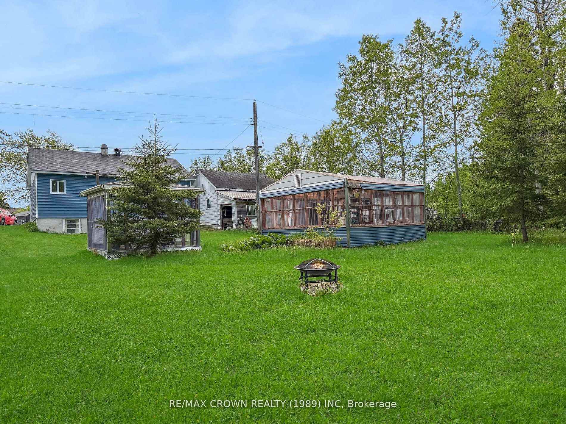 Photo 50 of 30 Pine Crescent, Kapuskasing — HOMEH