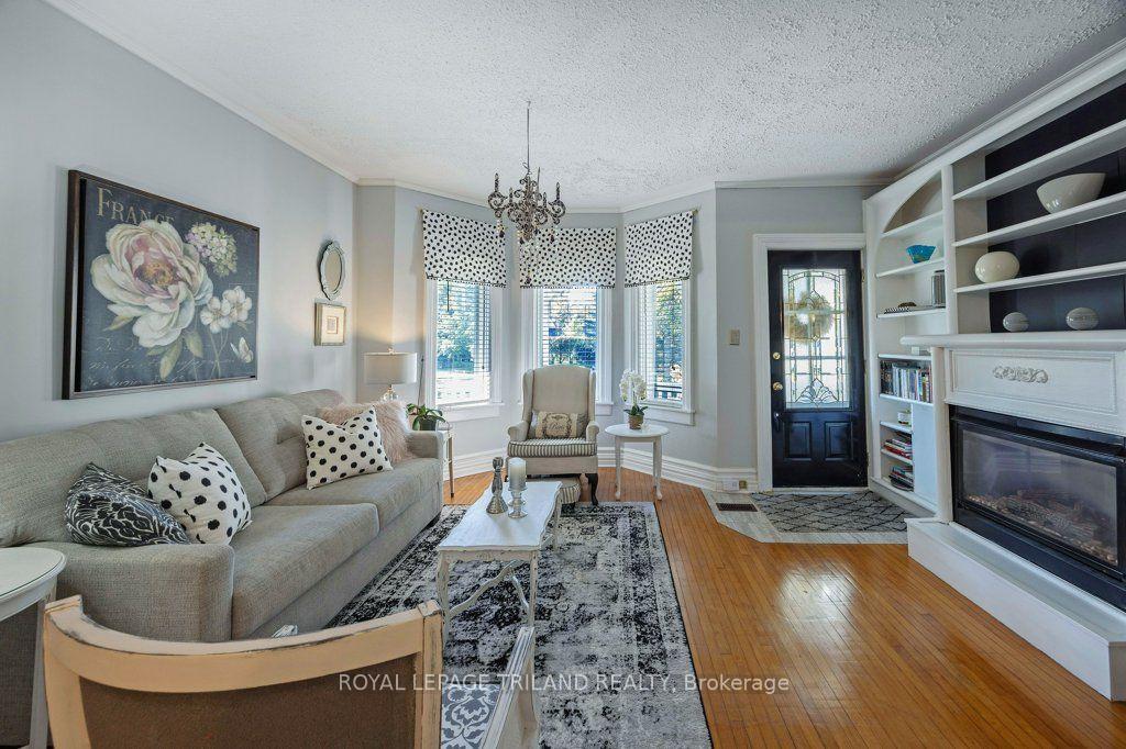 Photo 6 of 143 St George Street, St. Thomas — HOMEH